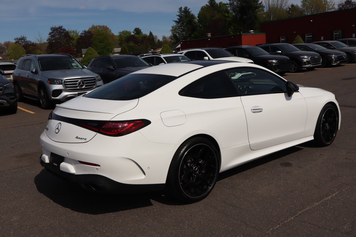 Used 2024 Mercedes-Benz CLE 300 4MATIC Coupe image 5