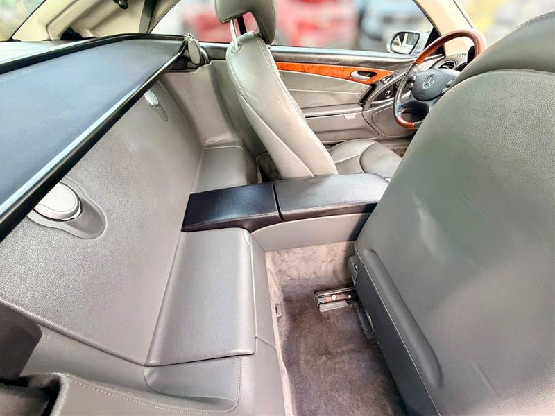 Used 2005 Mercedes-Benz SL 500 w/ AMG Sport Pkg image 22