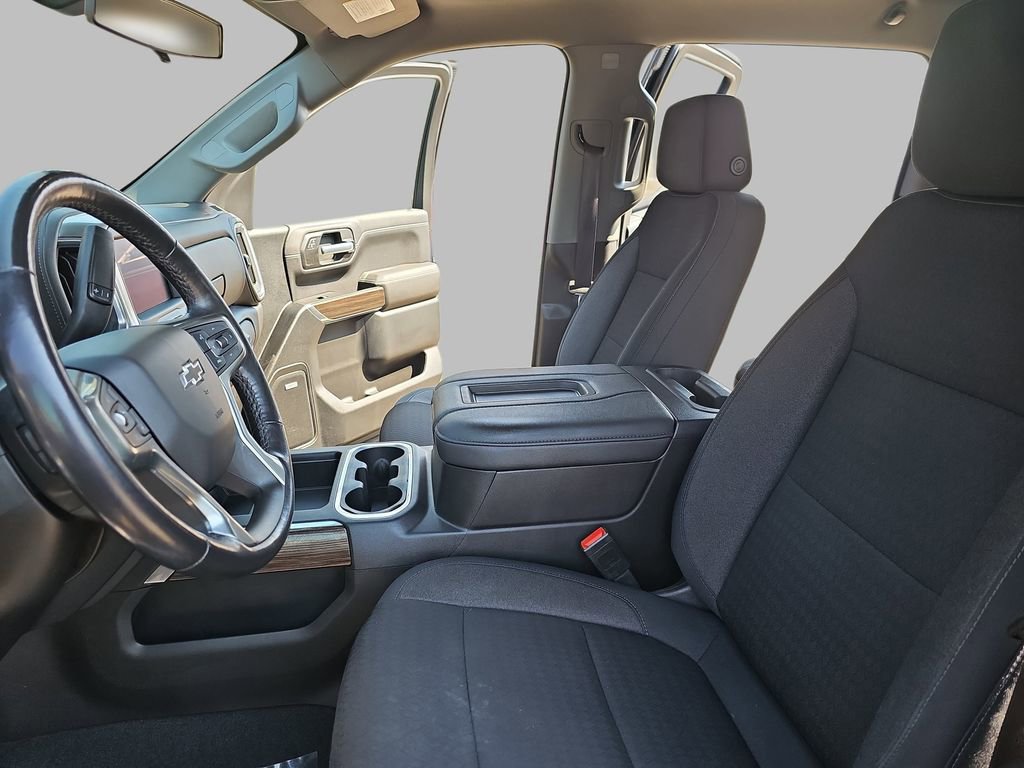 Certified 2021 Chevrolet Silverado 1500 LT Trail Boss w/ Convenience Package II AWD/4WD image 17