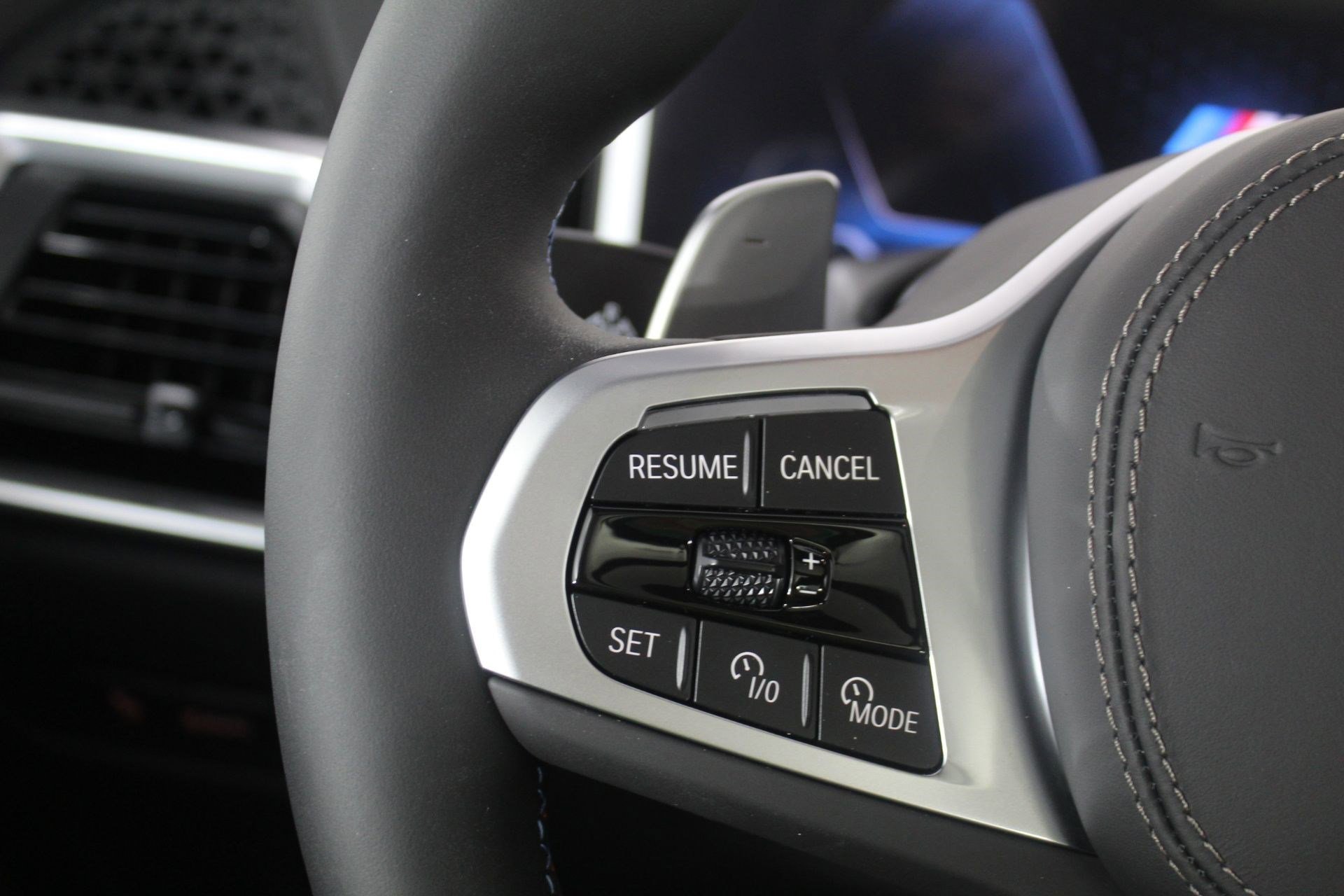 New 2026 BMW X5 M60i image 15