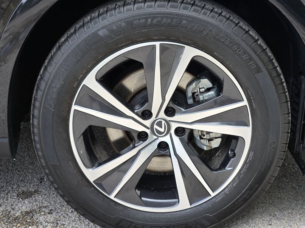 Used 2023 Lexus RX 350 Premium w/ Accessory Package (Z1) image 15