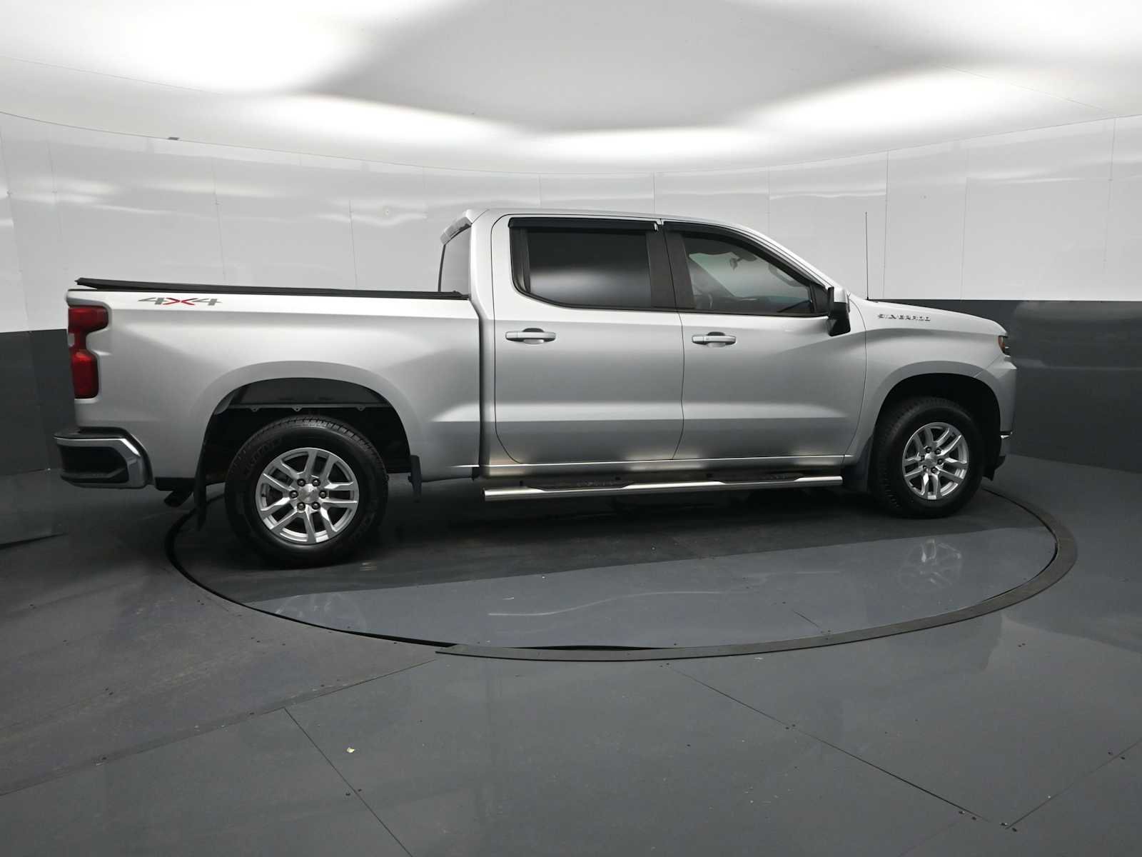 Used 2020 Chevrolet Silverado 1500 LT w/ All-Star Edition AWD/4WD image 9
