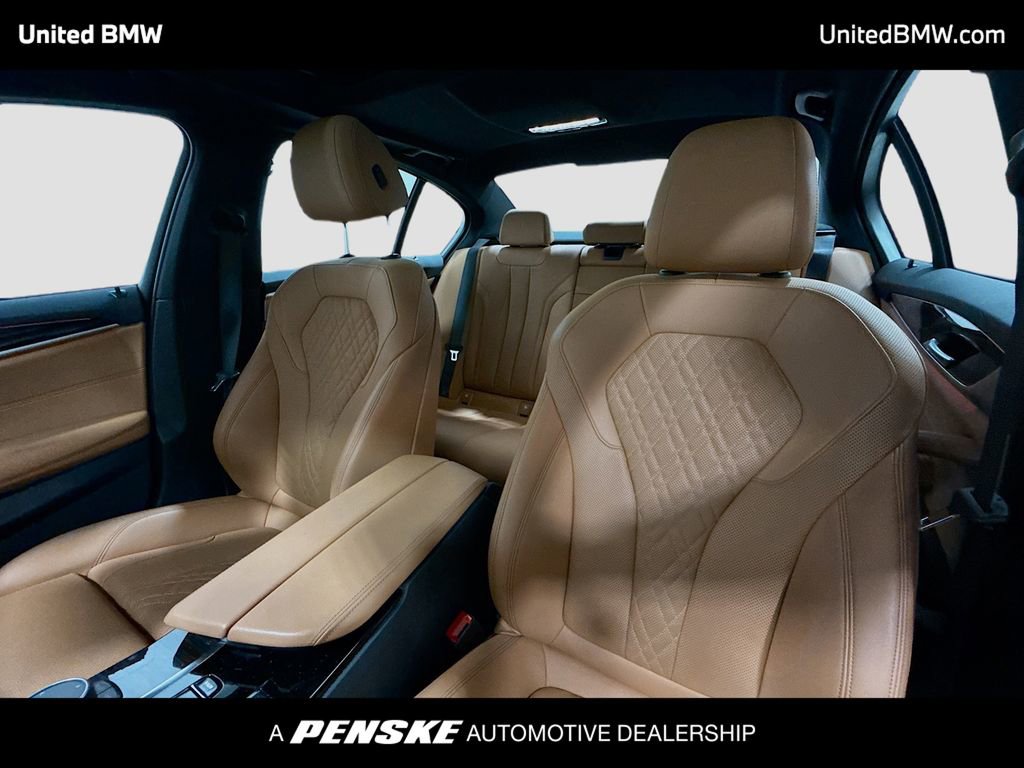 Used 2021 BMW 540i 540i w/ M Sport Package image 5