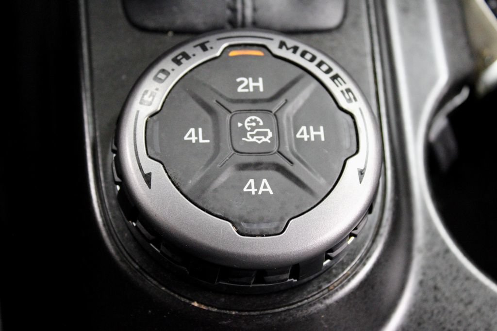 Used 2022 Ford Bronco Badlands AWD/4WD image 32