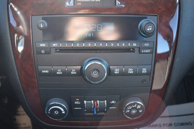 Used 2007 Chevrolet Impala LT image 25