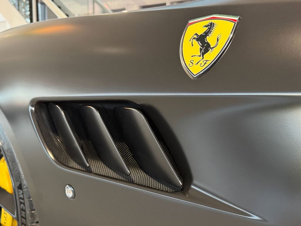Used 2018 Ferrari GTC4Lusso T RWD image 50