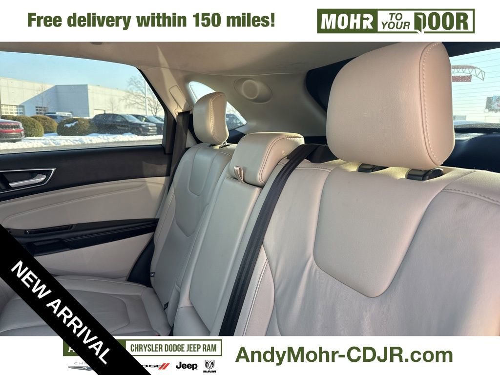 Used 2016 Ford Edge Titanium w/ Technology Package image 21