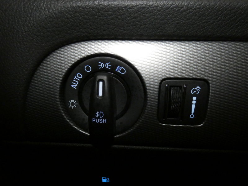 Used 2018 Dodge Durango GT image 17