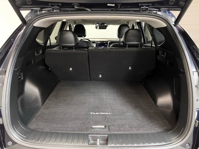 Used 2022 Hyundai Tucson Limited AWD/4WD image 14