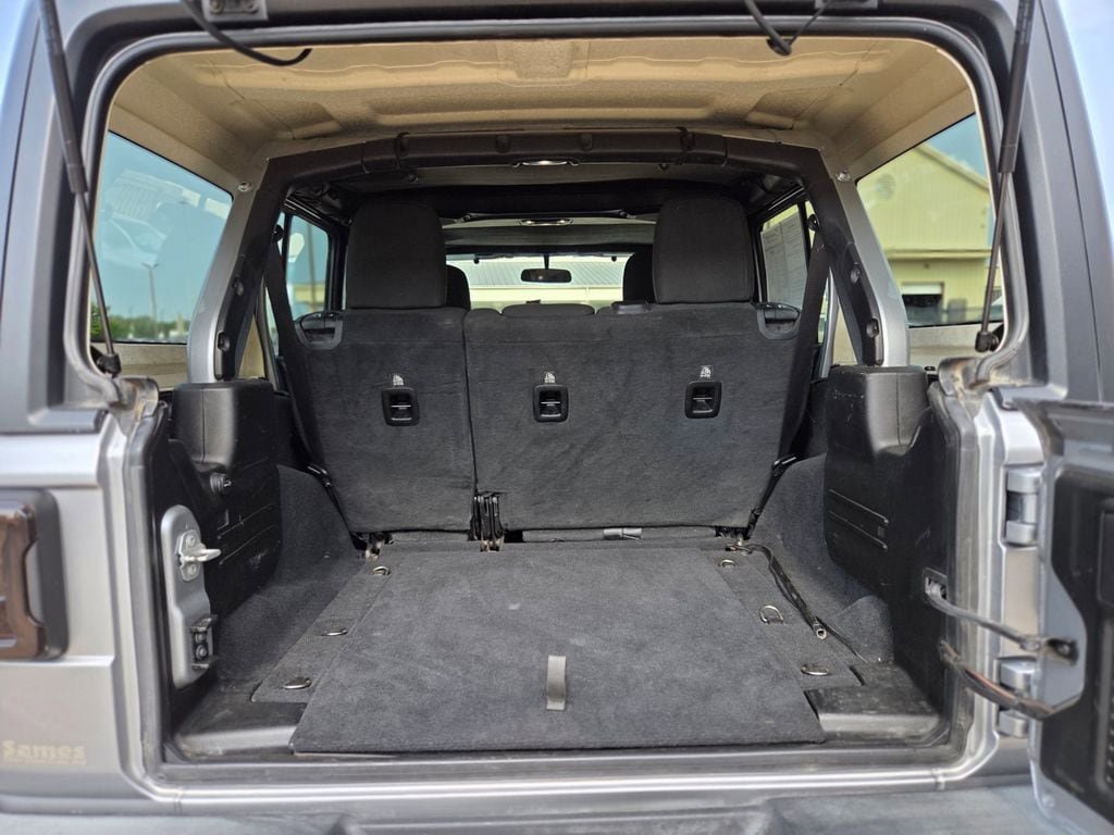 Used 2020 Jeep Wrangler Unlimited Sport AWD/4WD image 14