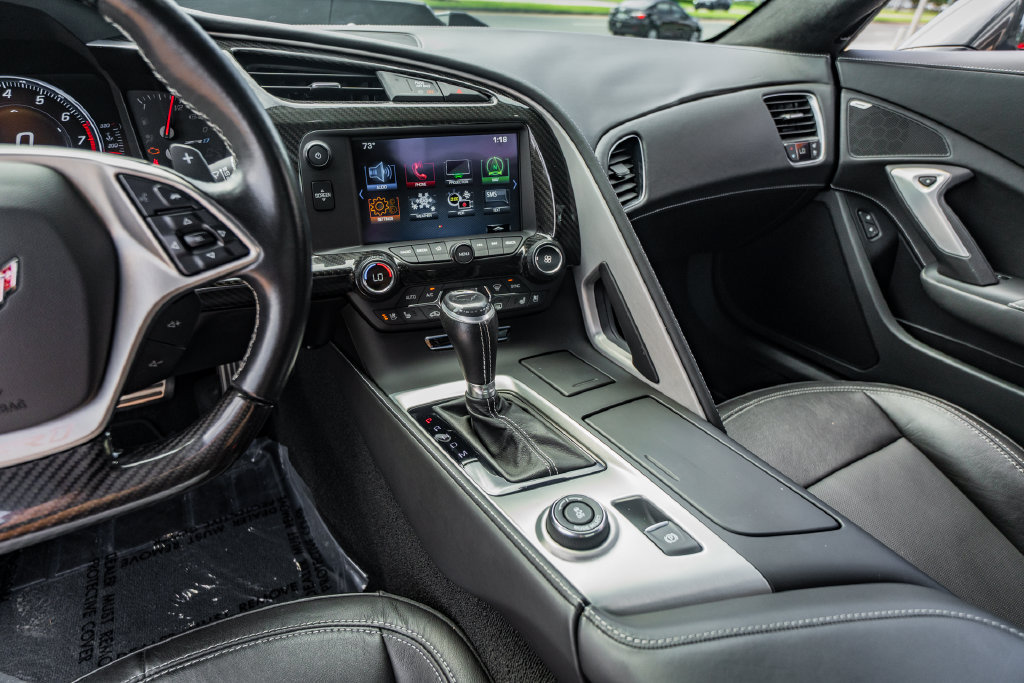 Used 2019 Chevrolet Corvette ZR1 RWD image 28