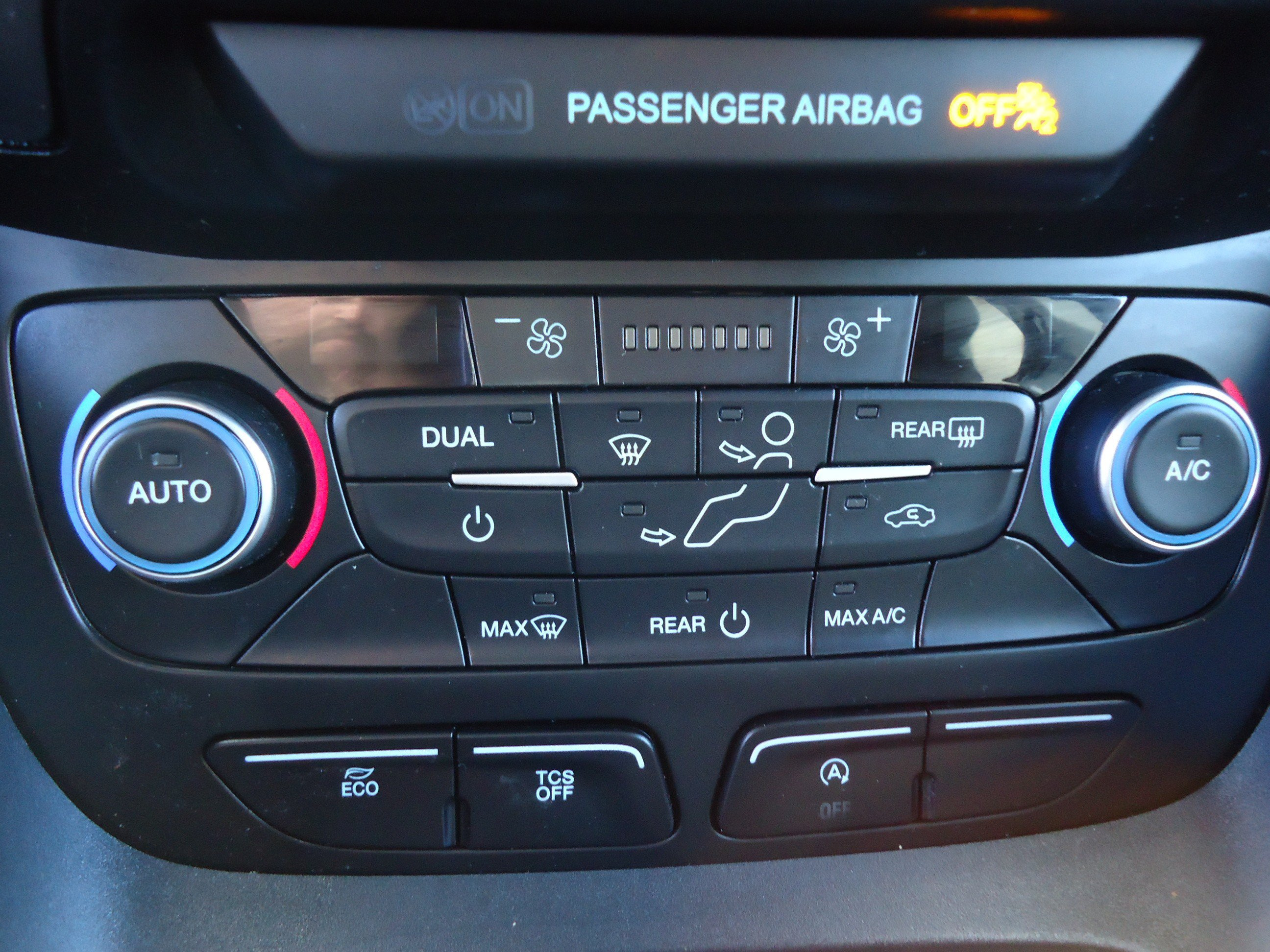 Used 2021 Ford Transit Connect XLT FWD image 25