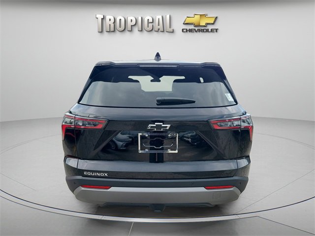 New 2026 Chevrolet Equinox LT image 3