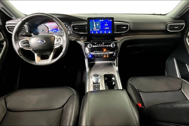 Used 2023 Ford Explorer Limited image 15
