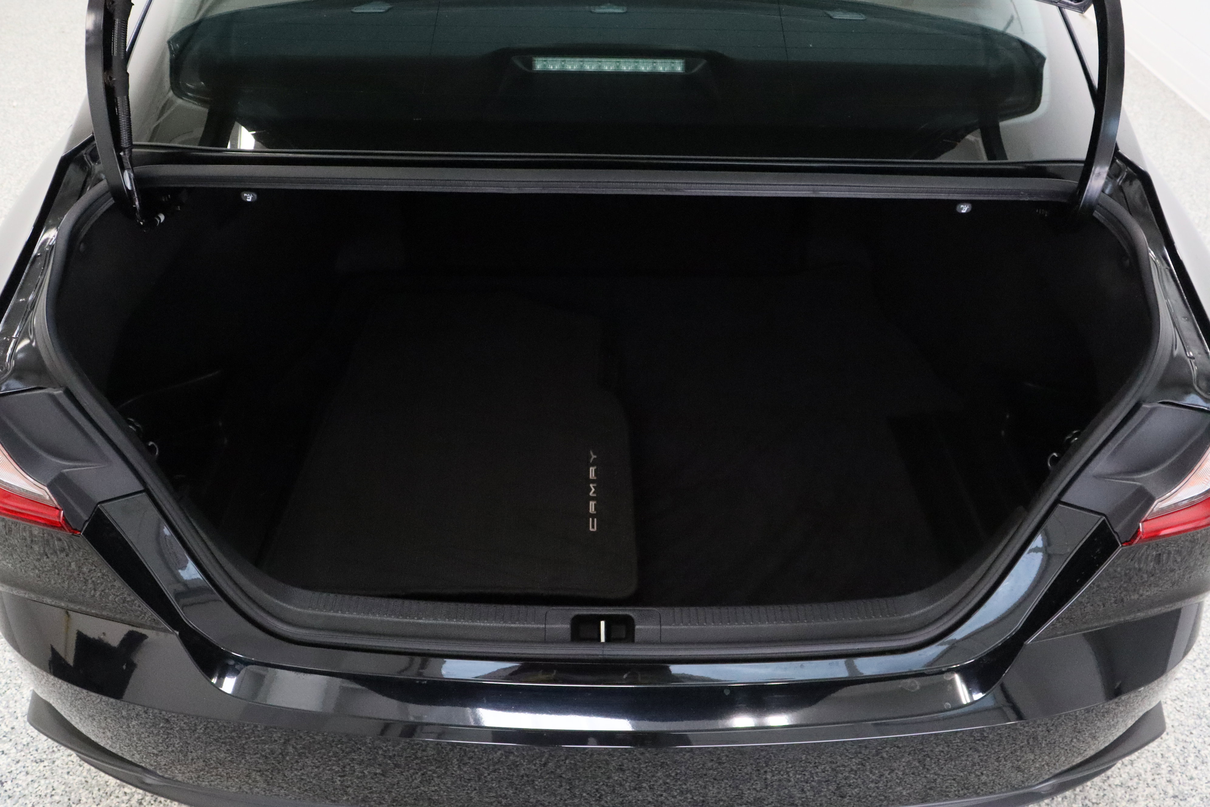 Certified 2025 Toyota Camry SE image 32