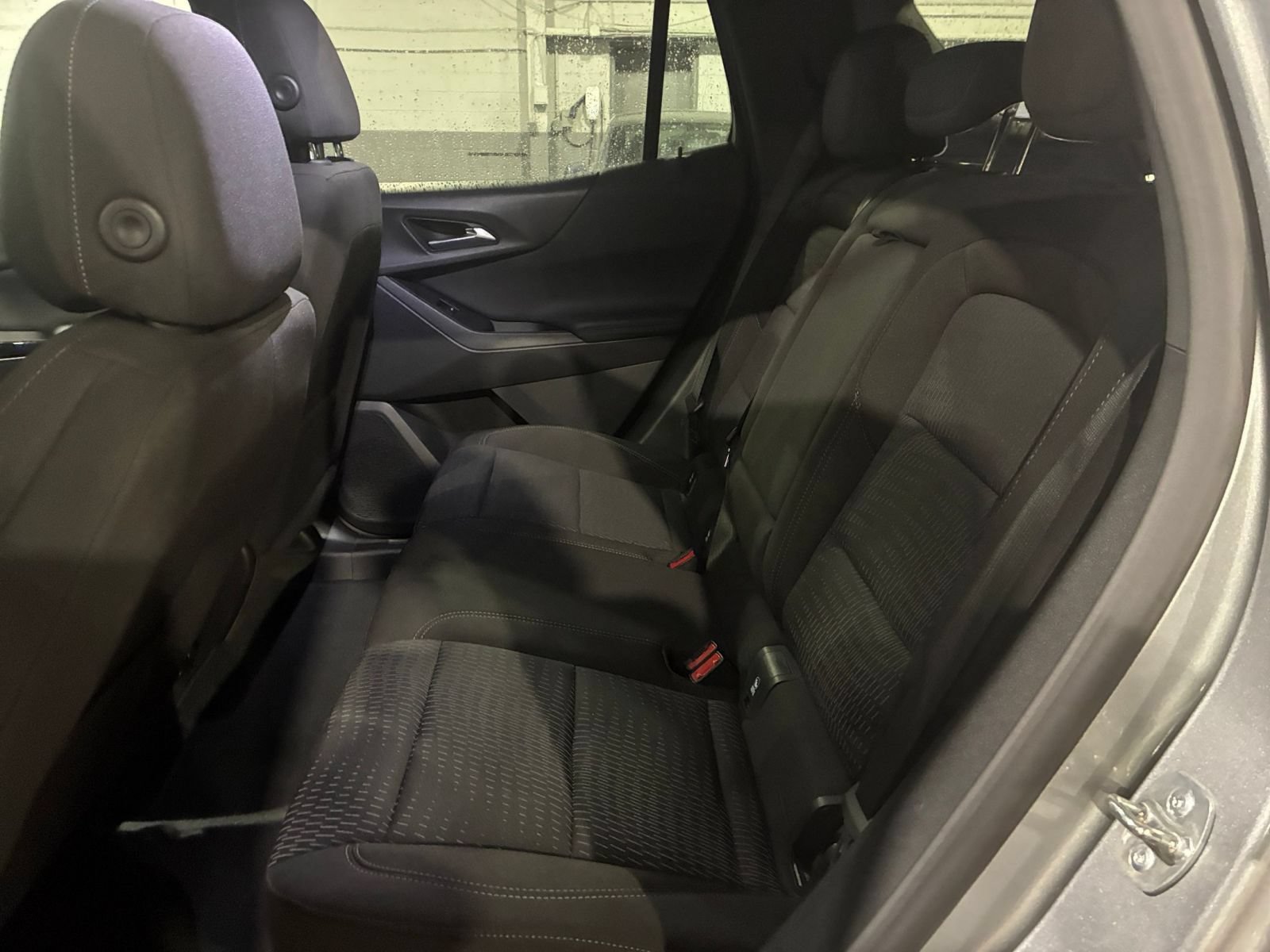 Used 2025 Chevrolet Equinox LT FWD image 21