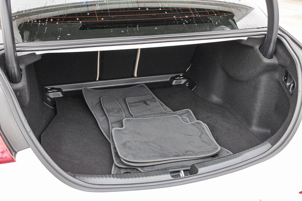 Used 2023 Mercedes-Benz C 300 Sedan image 26