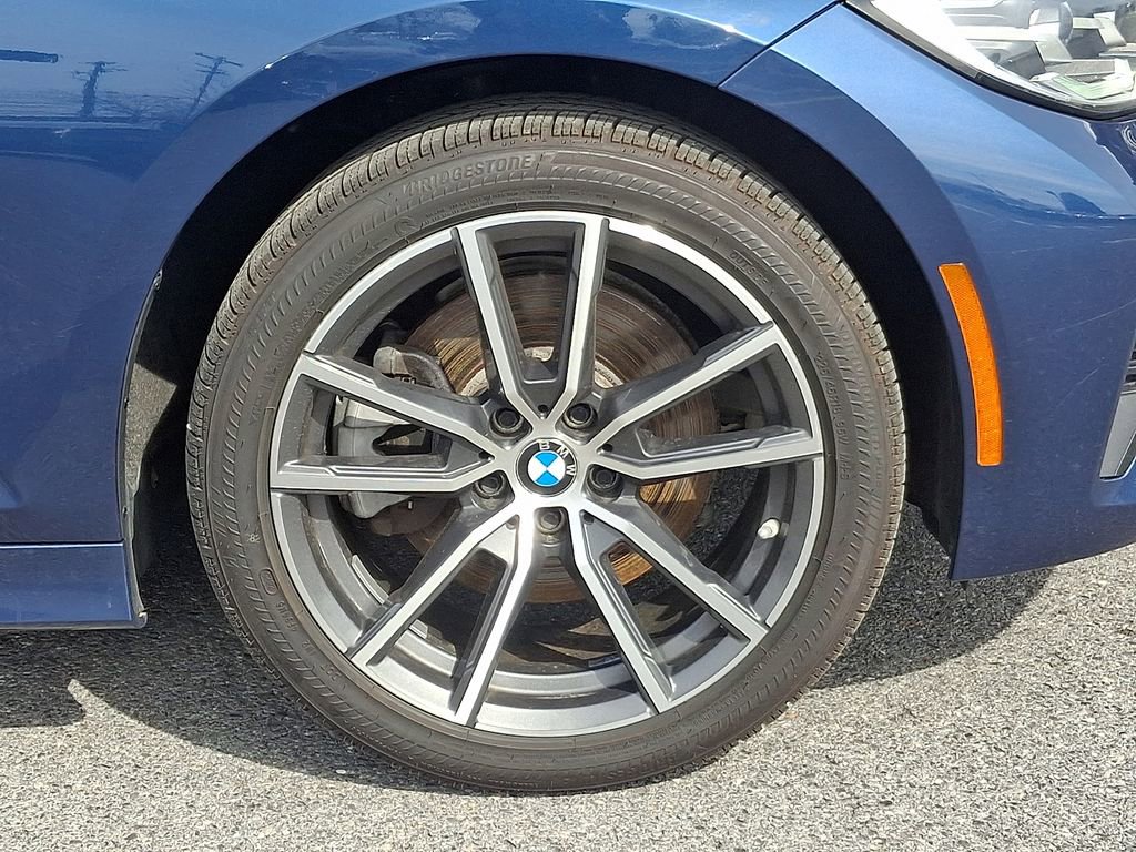 Used 2021 BMW 330i xDrive Sedan w/ Convenience Package image 12