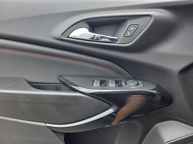 New 2026 Chevrolet Trax RS w/ Driver Confidence Package FWD image 20