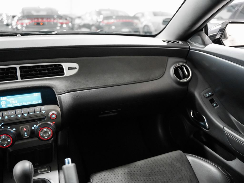 Used 2015 Chevrolet Camaro Z/28 RWD image 20