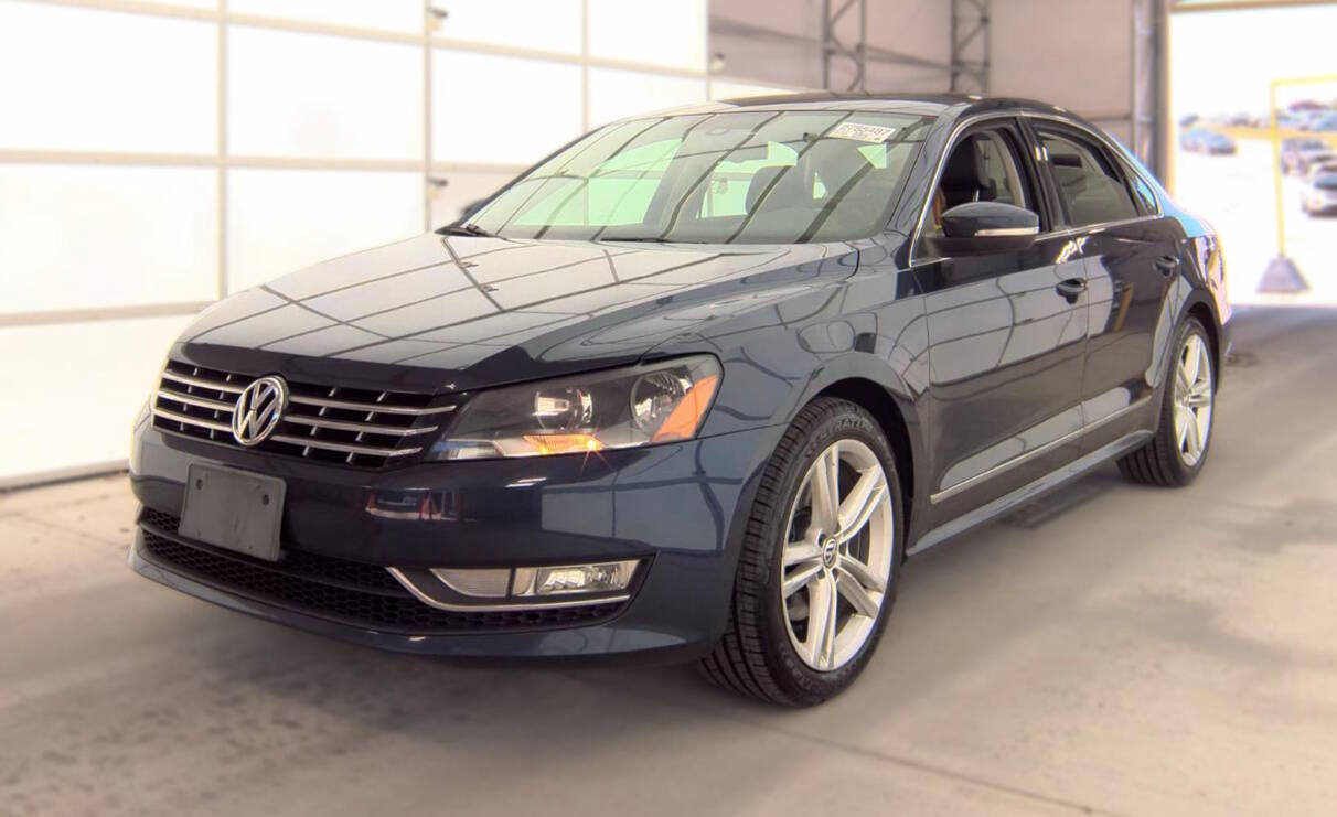 Used 2014 Volkswagen Passat TDI SE FWD image 1