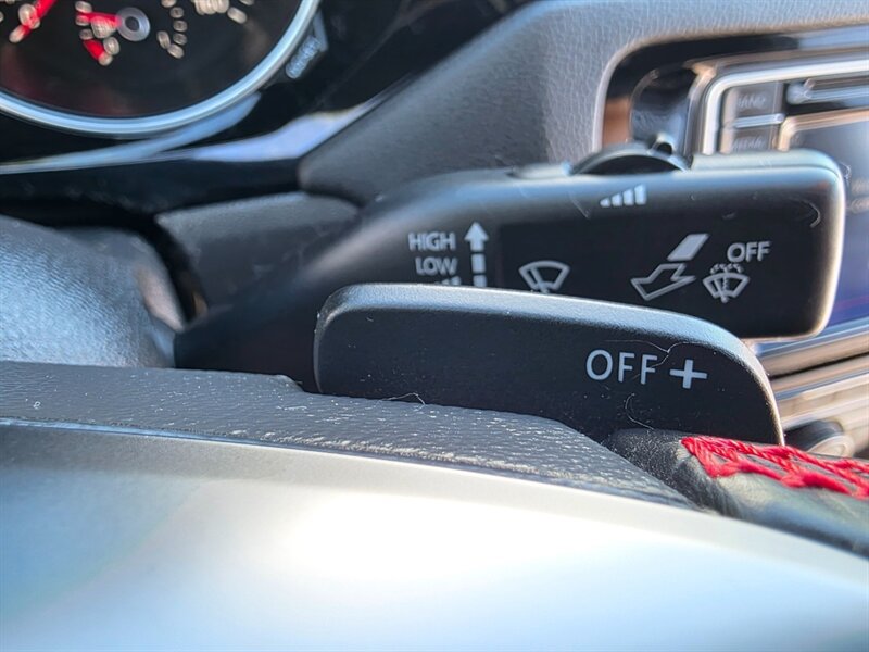 Used 2017 Volkswagen Jetta GLI FWD image 36