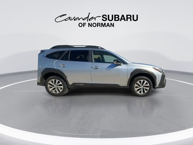 Certified 2025 Subaru Outback Premium image 9