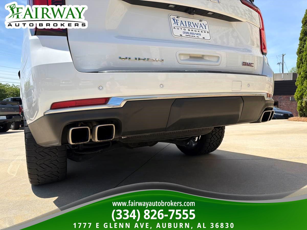Used 2025 GMC Yukon Denali AWD/4WD image 9