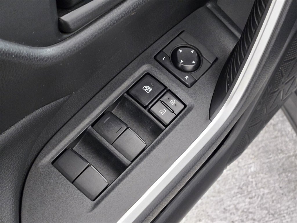 Used 2020 Toyota RAV4 LE image 24