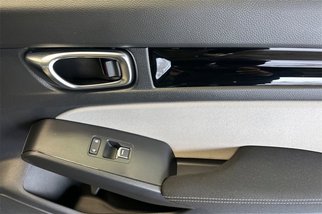 Certified 2023 Honda Civic EX image 18