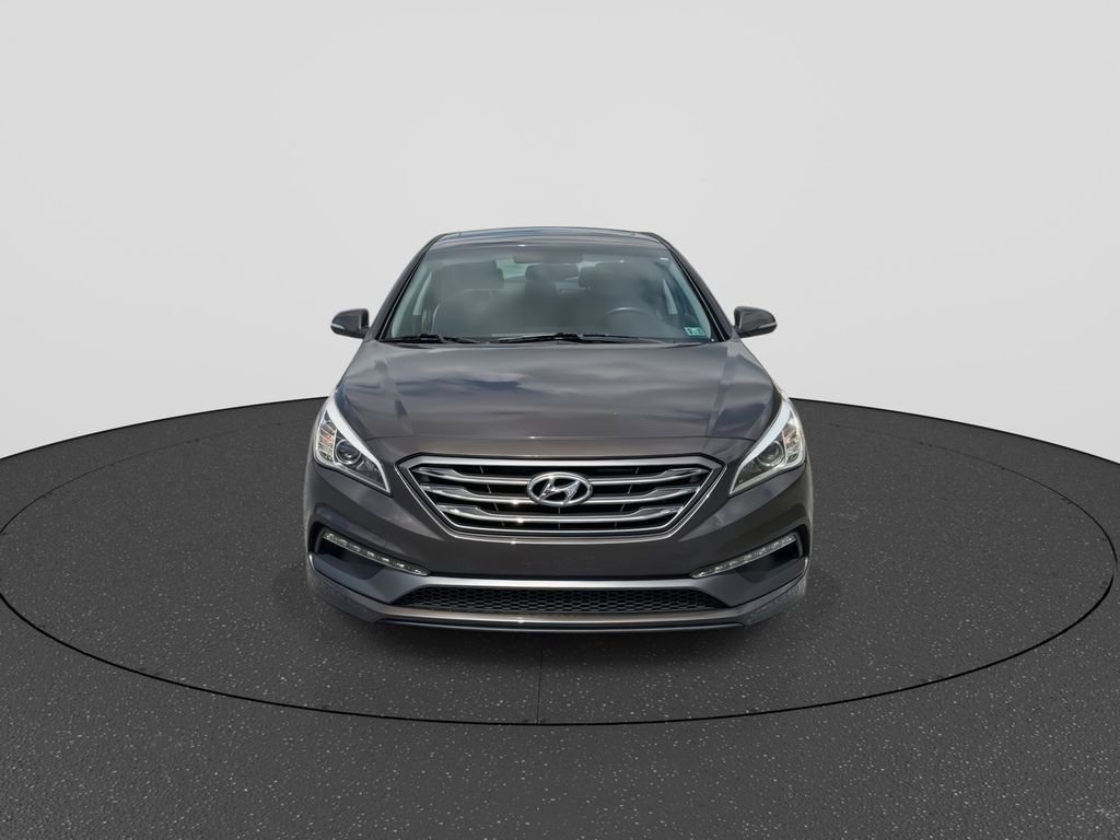 Used 2016 Hyundai Sonata Sport w/ Option Group 1V FWD image 3