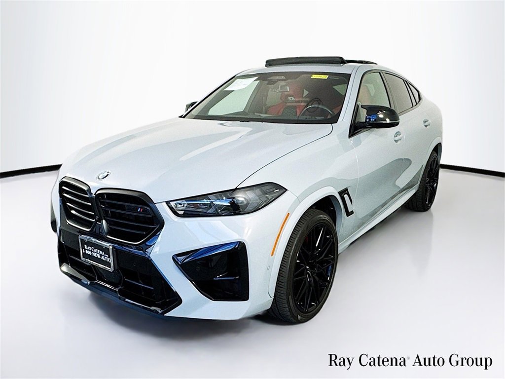 Used 2025 BMW X6 M Competition w/ Executive Package image 3