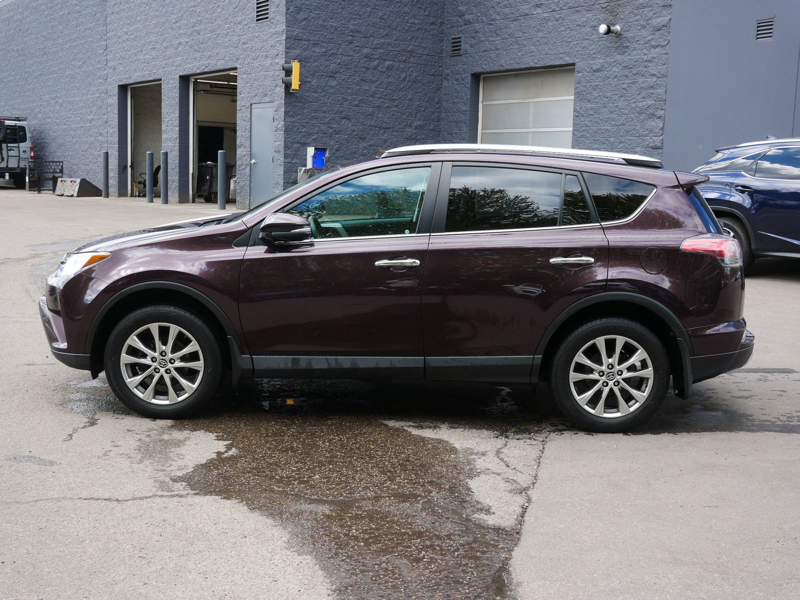 Used 2018 Toyota RAV4 Limited w/ All Weather Liner Package AWD/4WD image 6