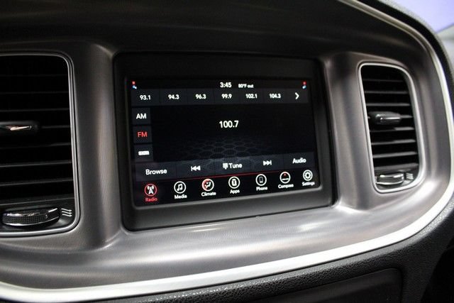Used 2022 Dodge Charger SXT RWD image 25