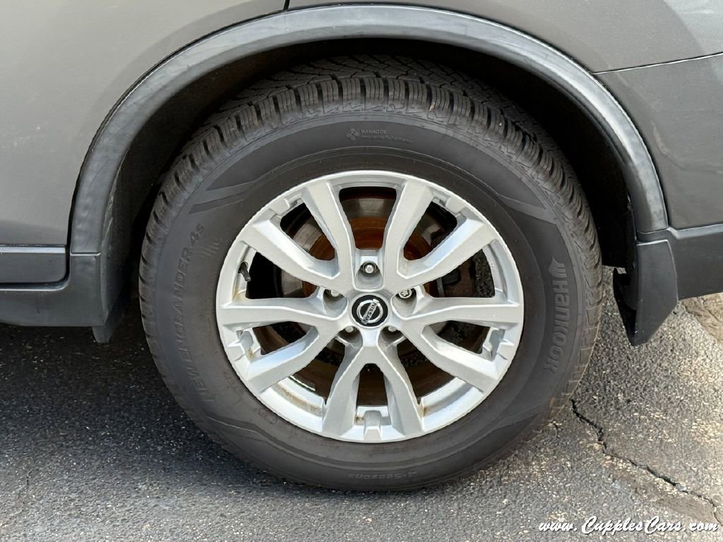 Used 2019 Nissan Rogue S w/ Special Edition Package image 39