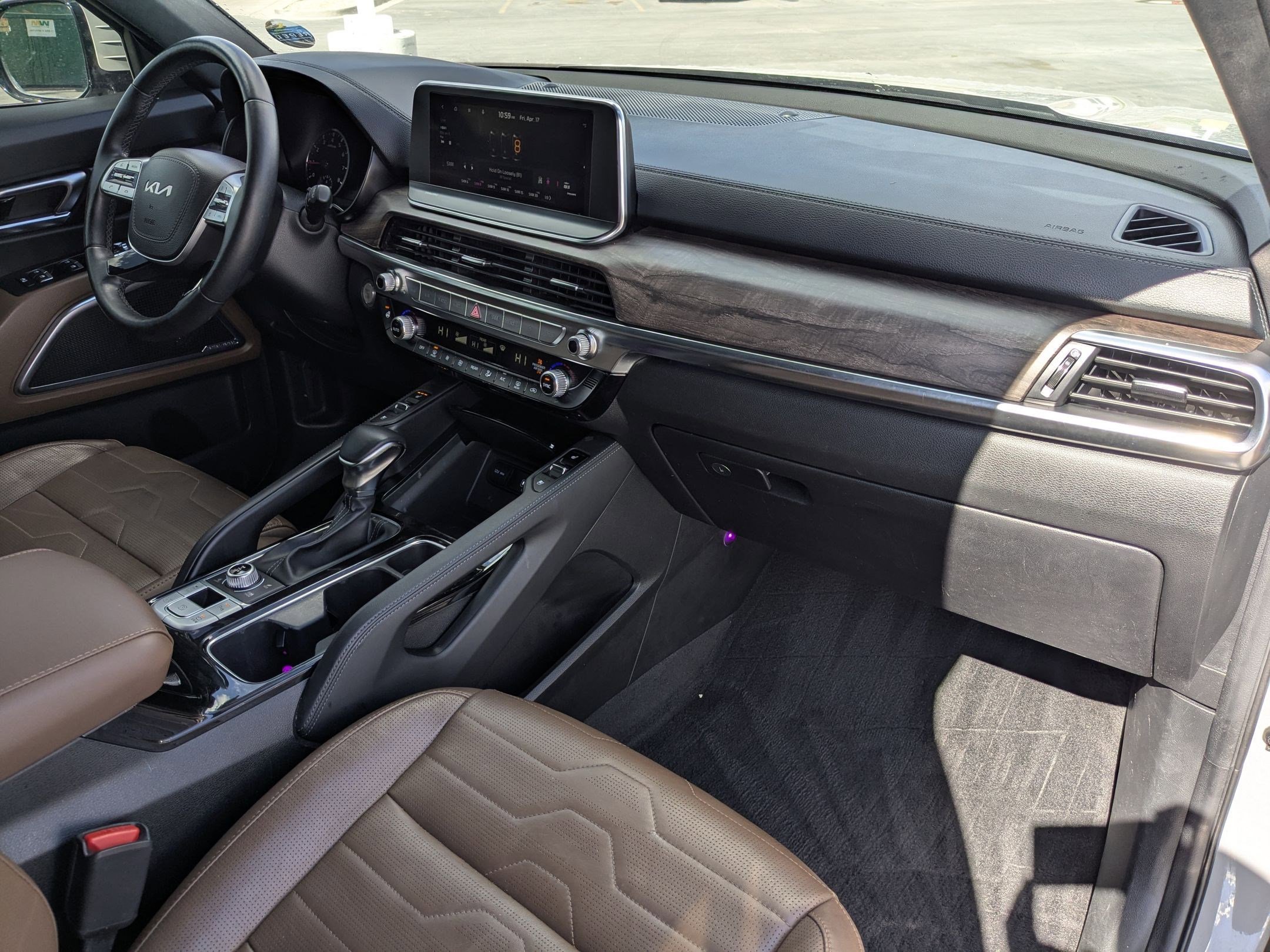 Used 2022 Kia Telluride SX w/ SX Prestige Package image 30