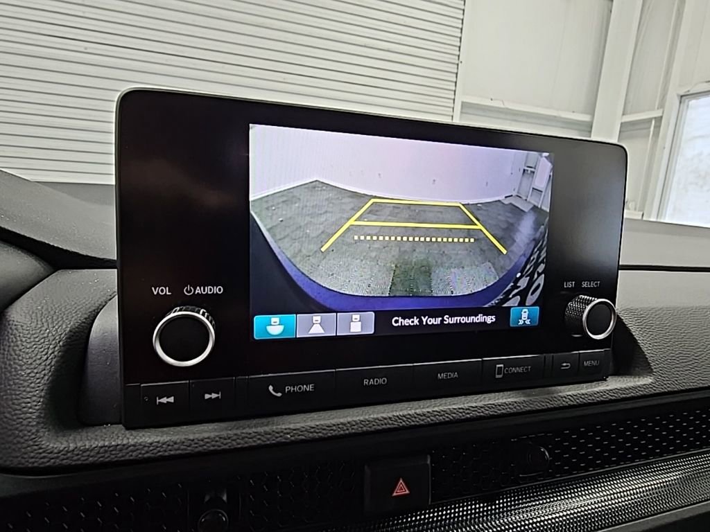 Used 2024 Honda CR-V EX image 16