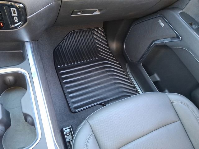 Certified 2025 Chevrolet Silverado 1500 LTZ w/ Technology Package image 29