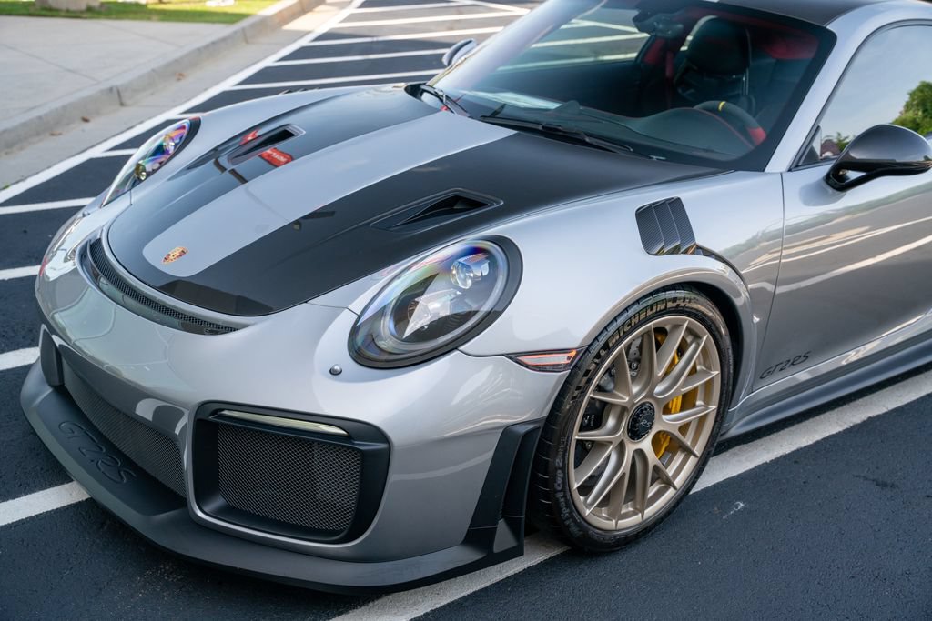 Used 2018 Porsche 911 GT2 RS RWD image 28