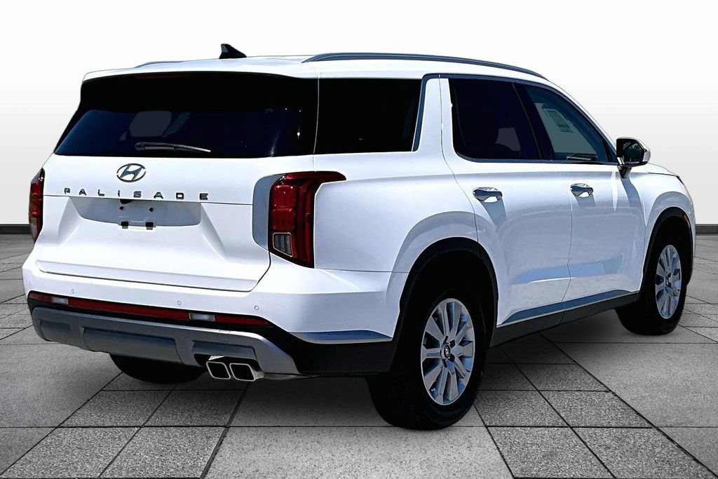 Used 2024 Hyundai Palisade SEL FWD image 11