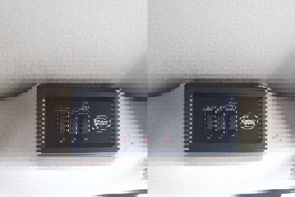 Used 2007 Chevrolet Express 1500 w/ Preferred Equipment Group image 14