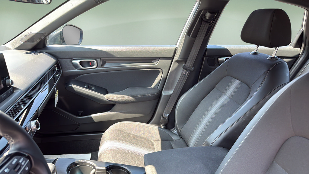 Used 2023 Honda Civic Sport image 13