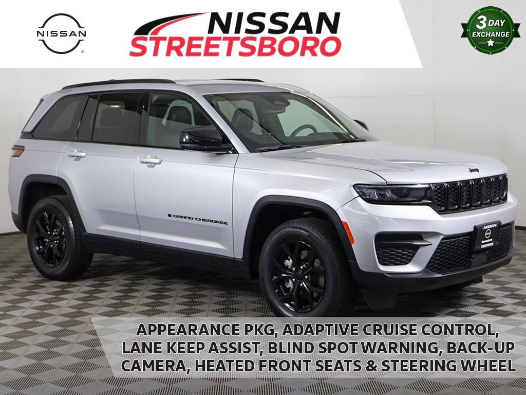 Used 2024 Jeep Grand Cherokee Altitude image 1