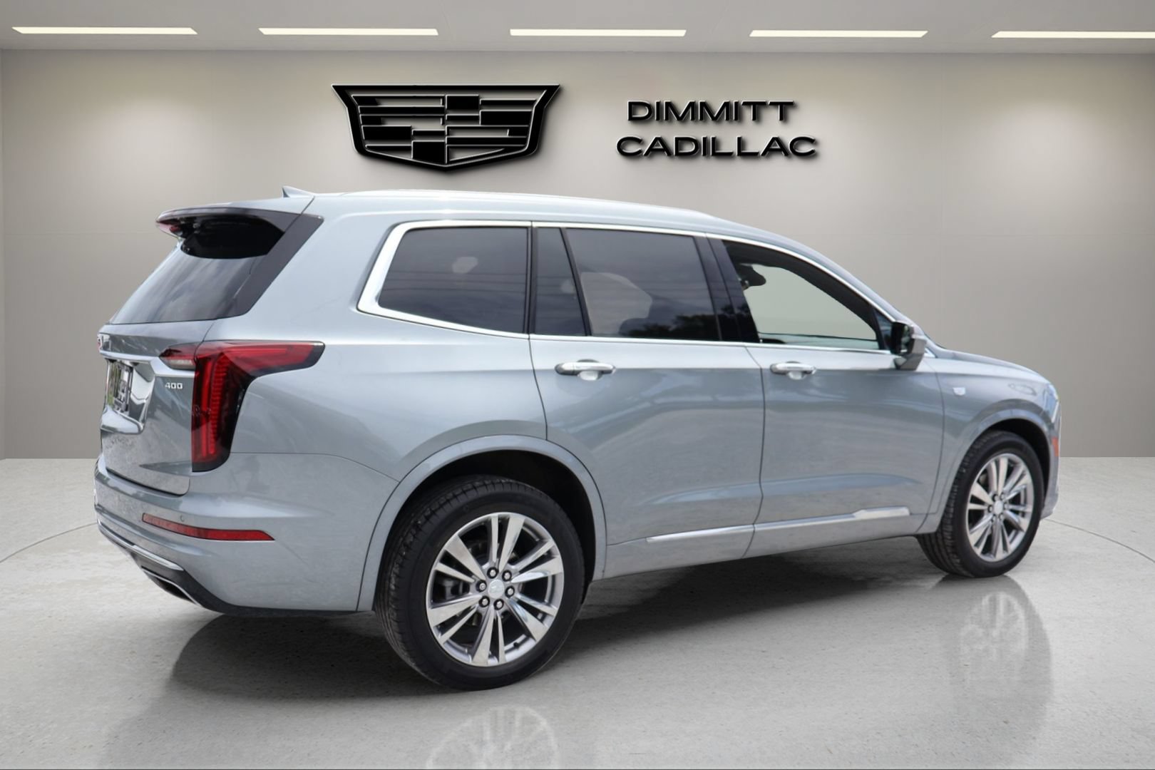 Certified 2023 Cadillac XT6 Premium Luxury AWD/4WD image 5
