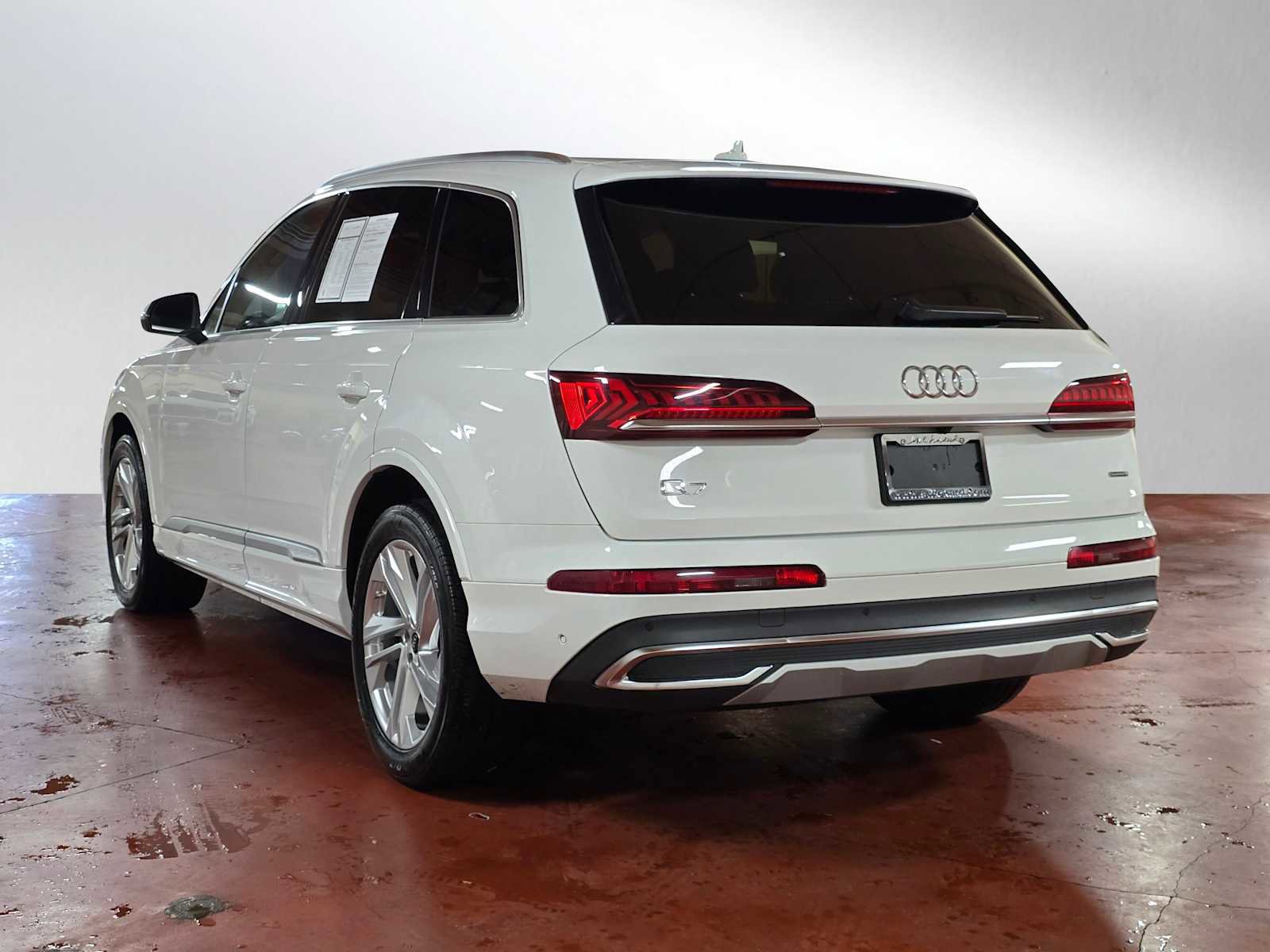 Used 2023 Audi Q7 3.0T Premium Plus image 5
