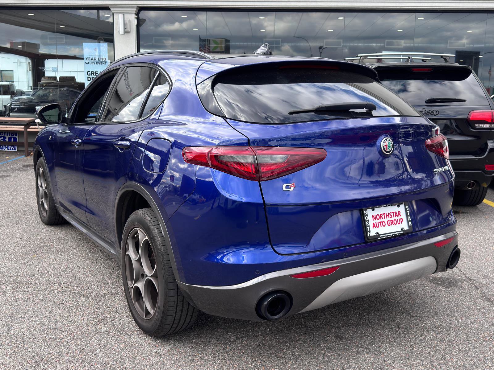 Used 2022 Alfa Romeo Stelvio Ti image 6