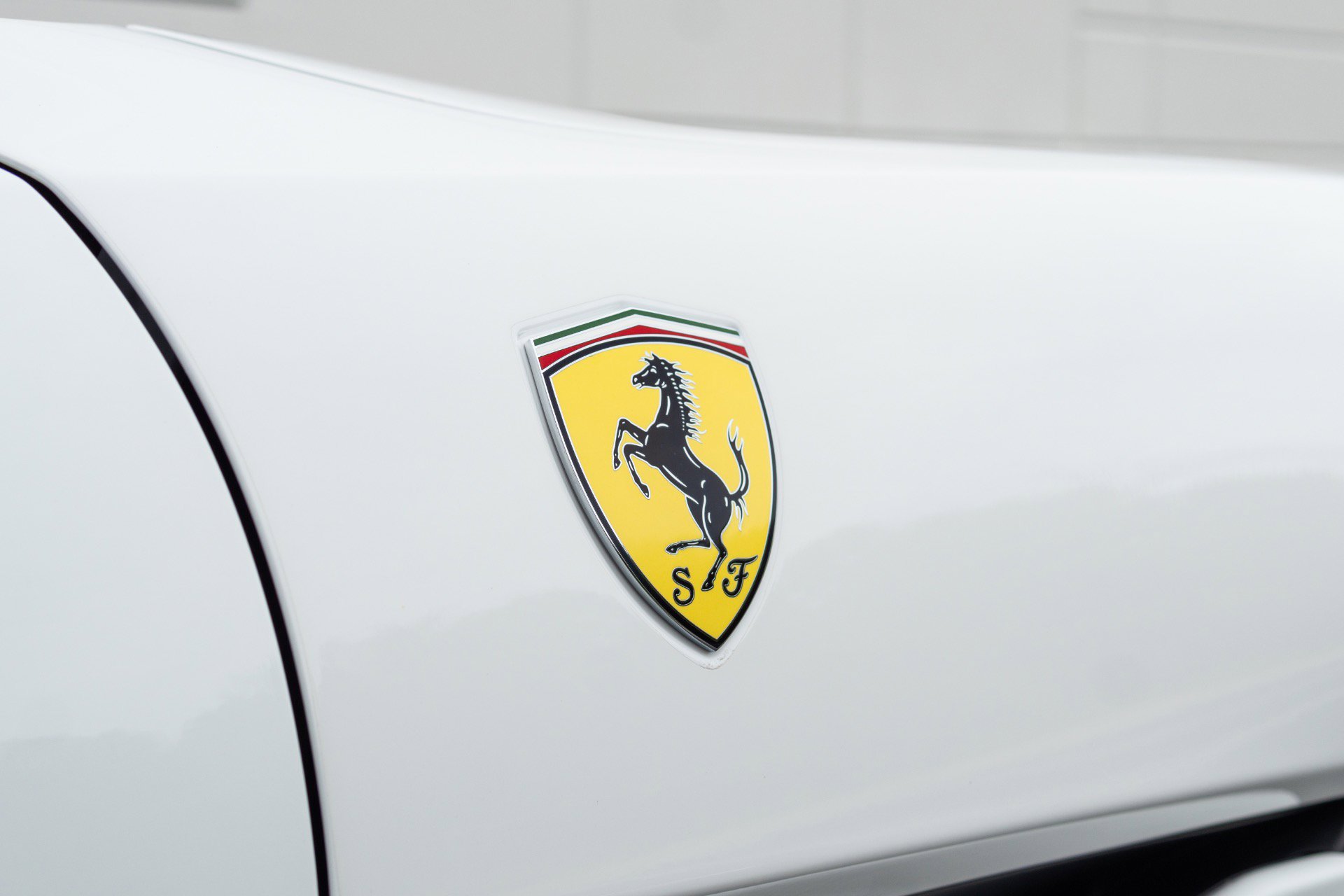 Used 2023 Ferrari Portofino M RWD image 11