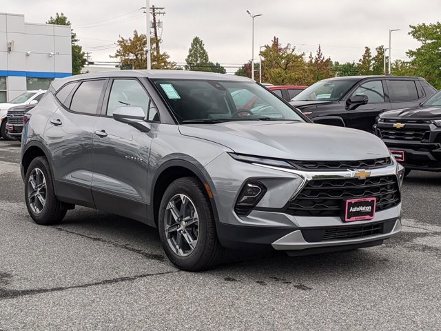 New 2025 Chevrolet Blazer LT w/ Driver Confidence Package image 7