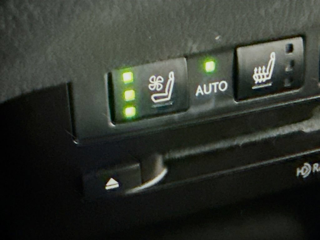 Certified 2022 Lexus ES 350 w/ Premium Package FWD image 19