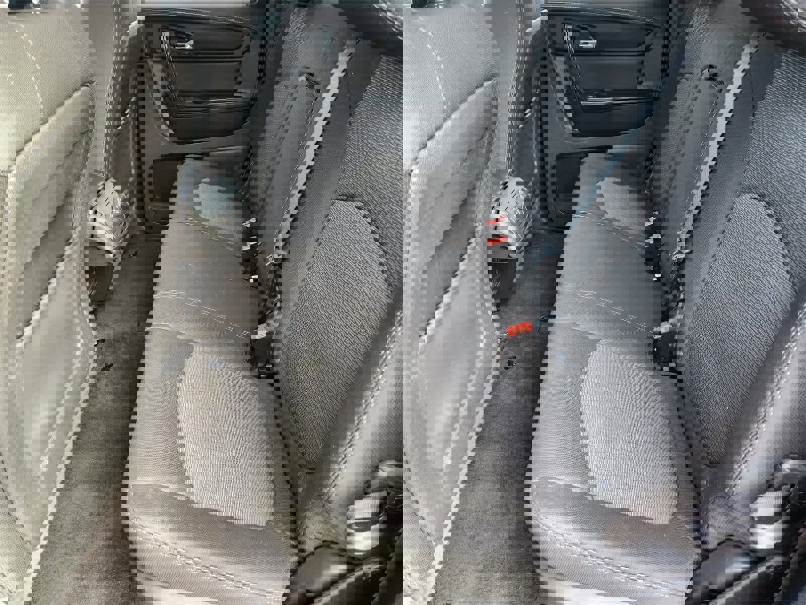 Used 2017 Chevrolet Traverse LT image 22